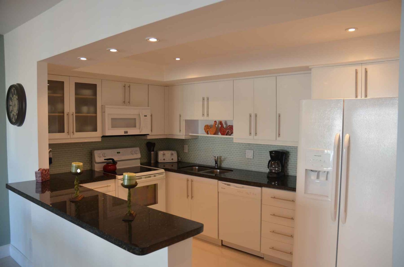 General contractor Miami project – Active Builders on-site management