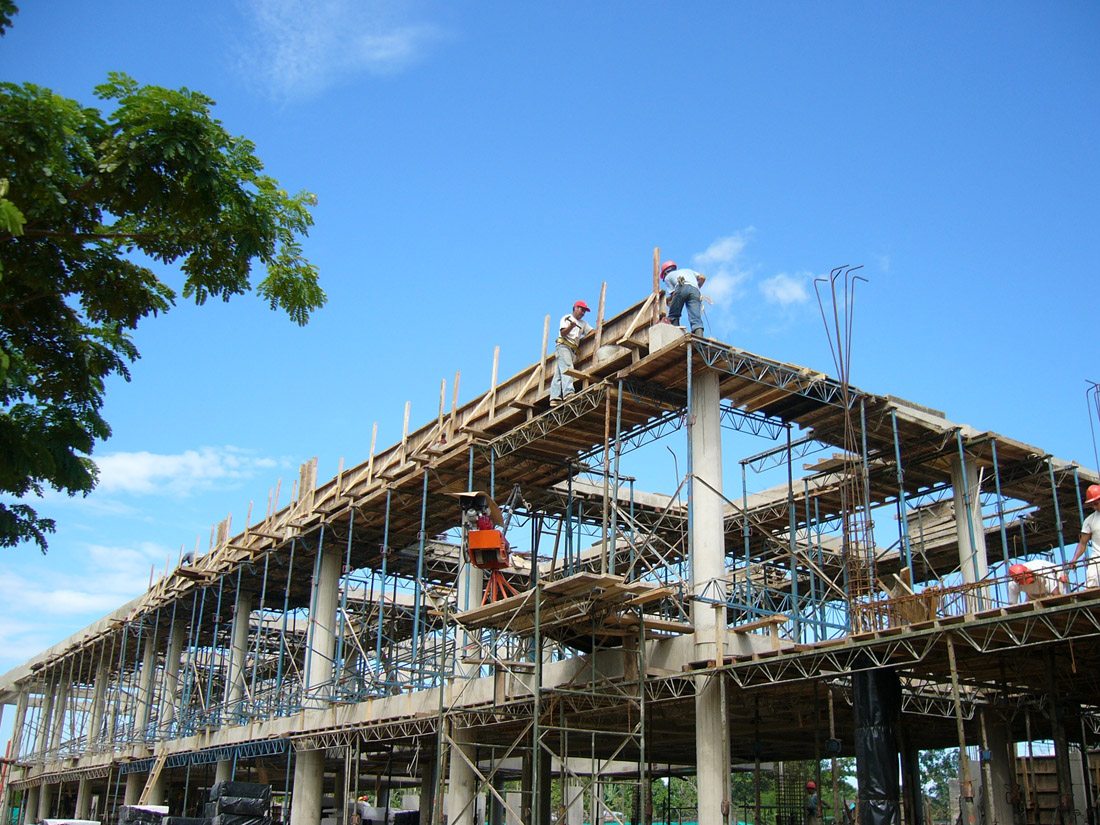 Concrete construction entrance Miami – architectural new construction